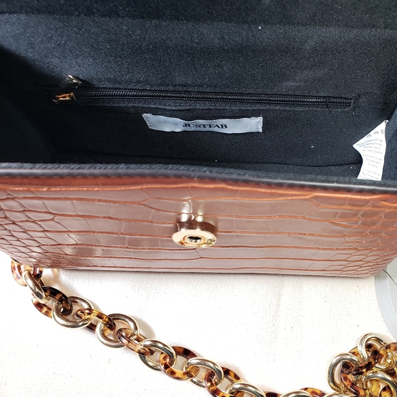 NWT JustFab boxy baguette bag in cognac vegan leather - 2 straps - Picture 3 of 8